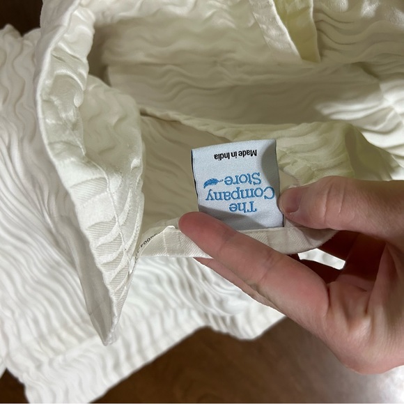 The Company Store pillow sham - Picture 3 of 3